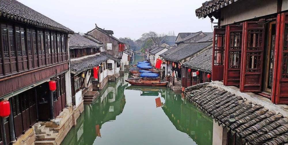 OPPO逆流而上:2023年出货量跻身全国前三,引领中国手机市场变革